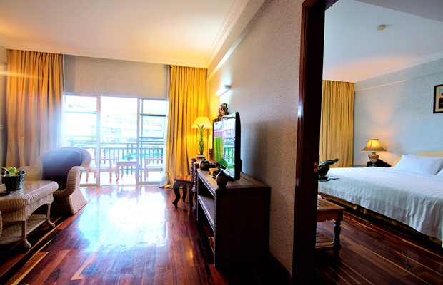 SOMADEVI GRAND SUITE